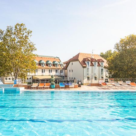 Aqua Hotel Termal Mosonmagyaróvár Exterior foto